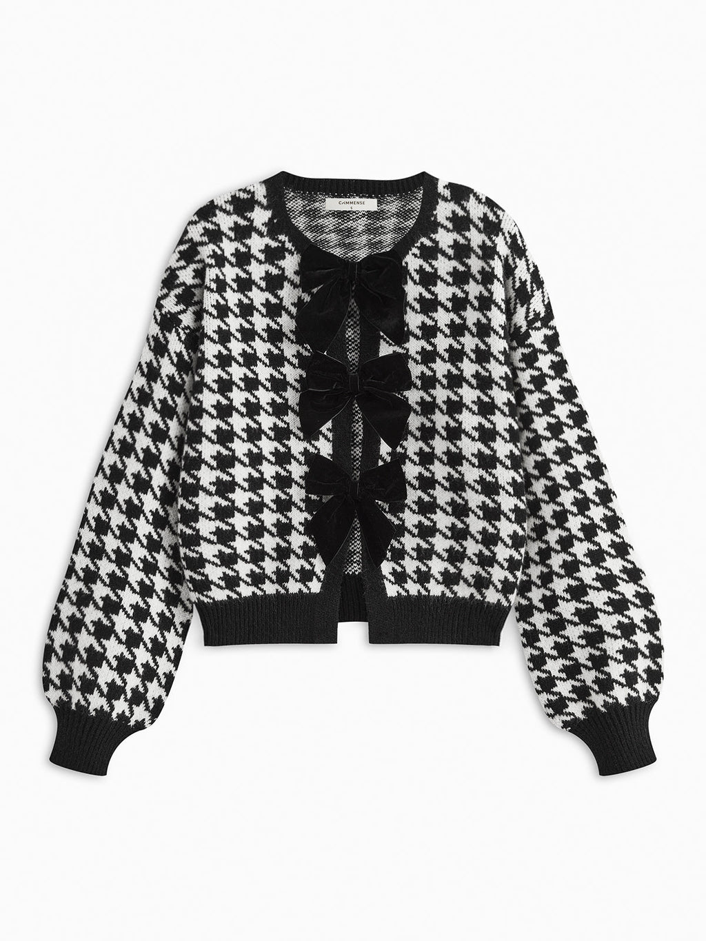 סוודר דגם גלי